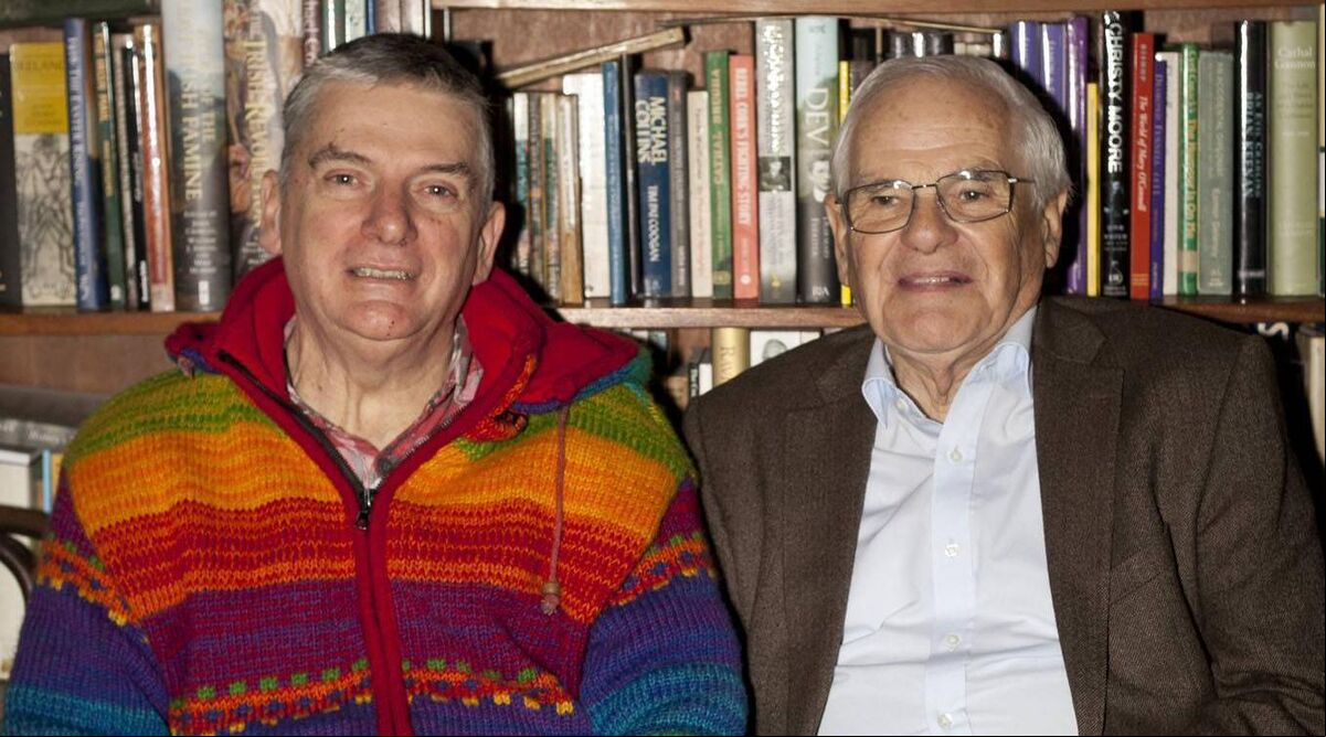 Peadar Ó Riada and Seán Ó Sé, pictured in Peadar's home in Cúil Aodha after recording the 1000th episode of his music programme Cuireadh chun Ceoil. Peadar Ó Riada and Seán Ó Sé, pictured in Peadar's home in Cúil Aodha after recording the 1000th episode of his music programme Cuireadh chun Ceoil.